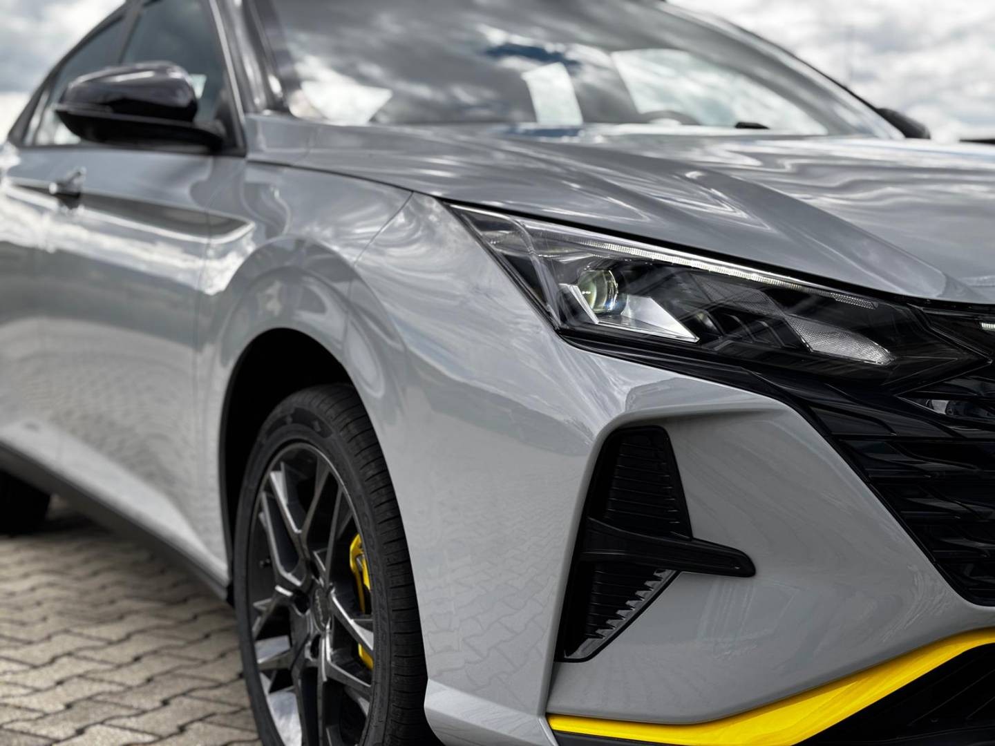 Dongfeng Shine E3 Aeolus
