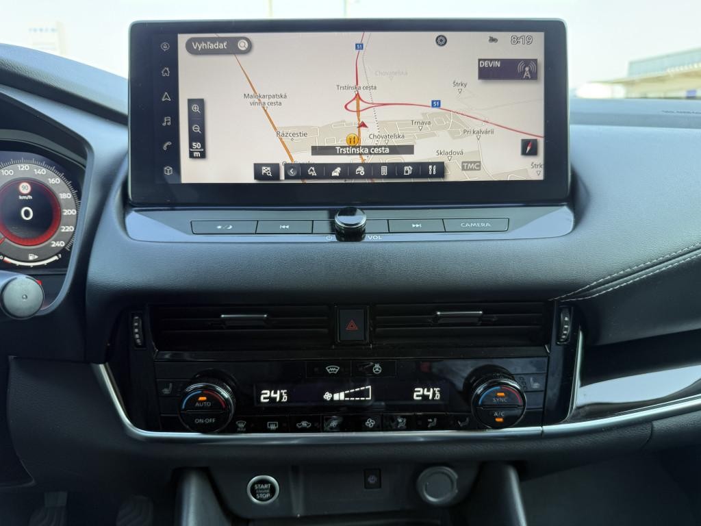 Nissan Qashqai N-Connecta 158k Mild Hybrid Manuál