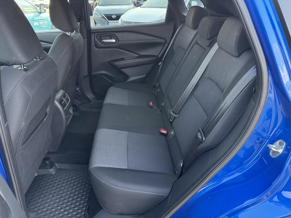 Nissan Qashqai N-Connecta 158k Mild Hybrid Manuál