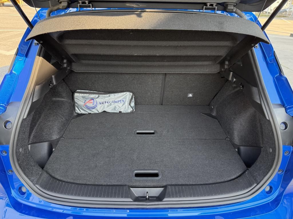 Nissan Qashqai N-Connecta 158k Mild Hybrid Manuál