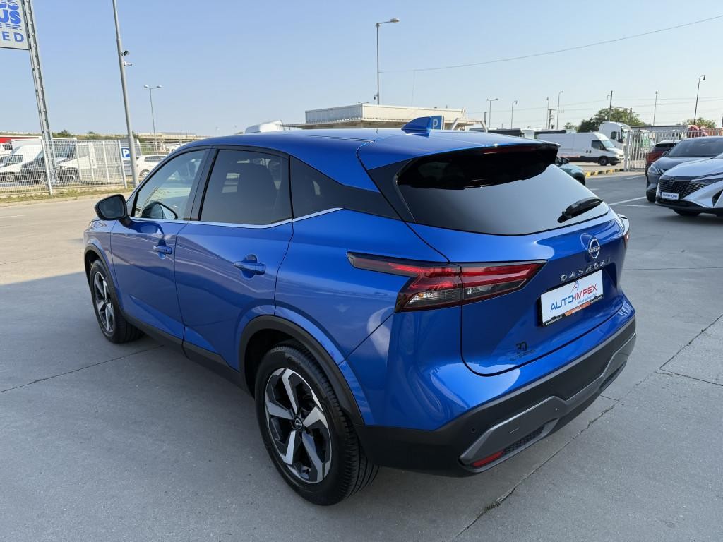 Nissan Qashqai N-Connecta 158k Mild Hybrid Manuál