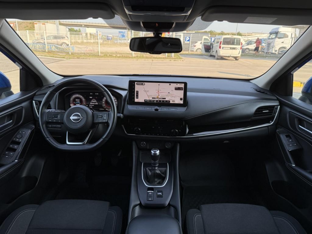 Nissan Qashqai N-Connecta 158k Mild Hybrid Manuál