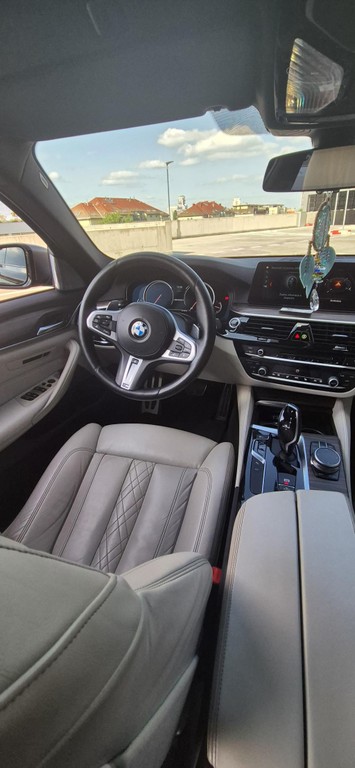 BMW rad 5 550i xDrive