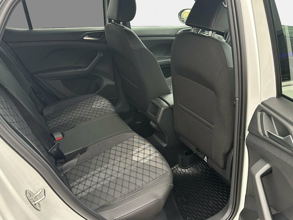 VW T-Cross R-Line Limited 1.5 TSI ACT DS7