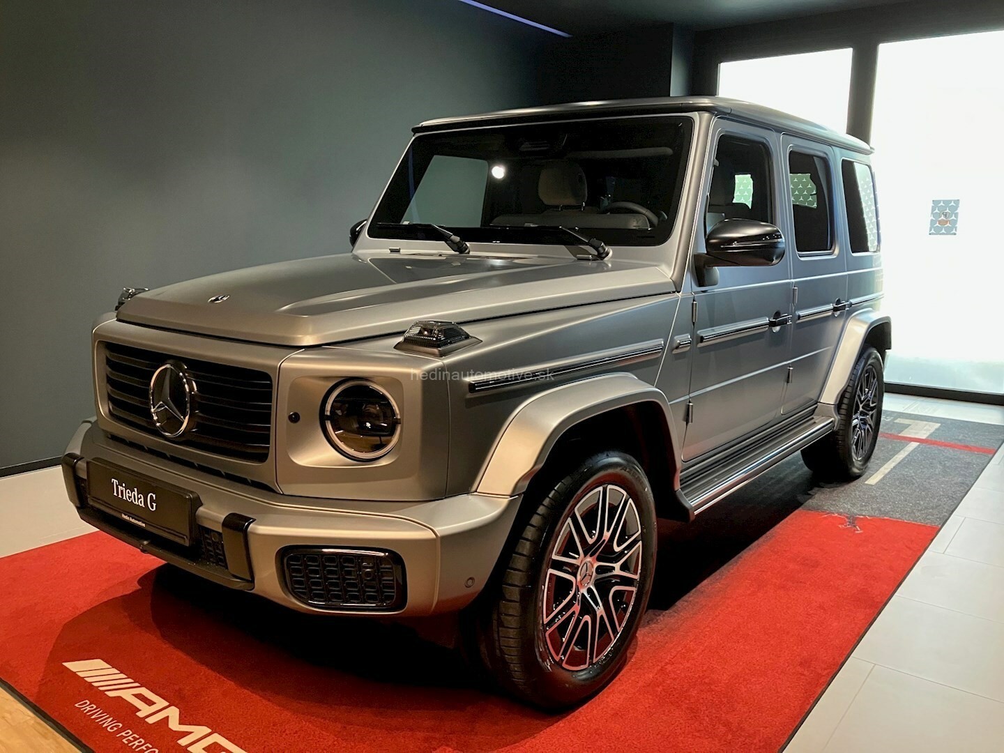MERCEDES-BENZ G 450 d