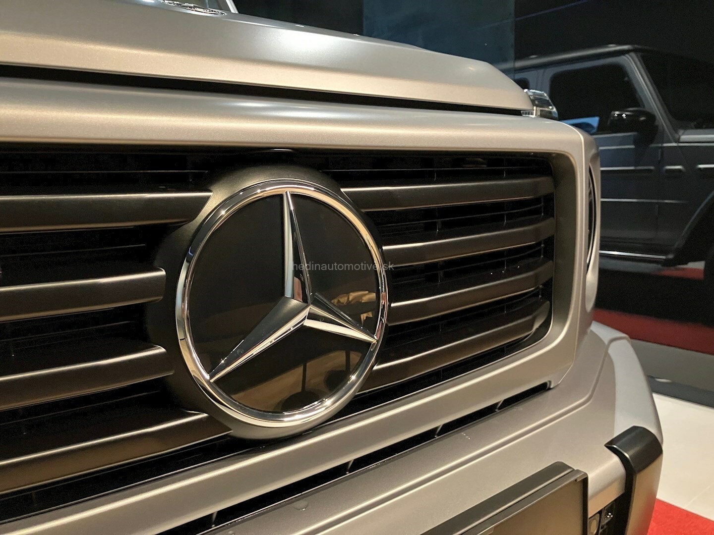 MERCEDES-BENZ G 450 d