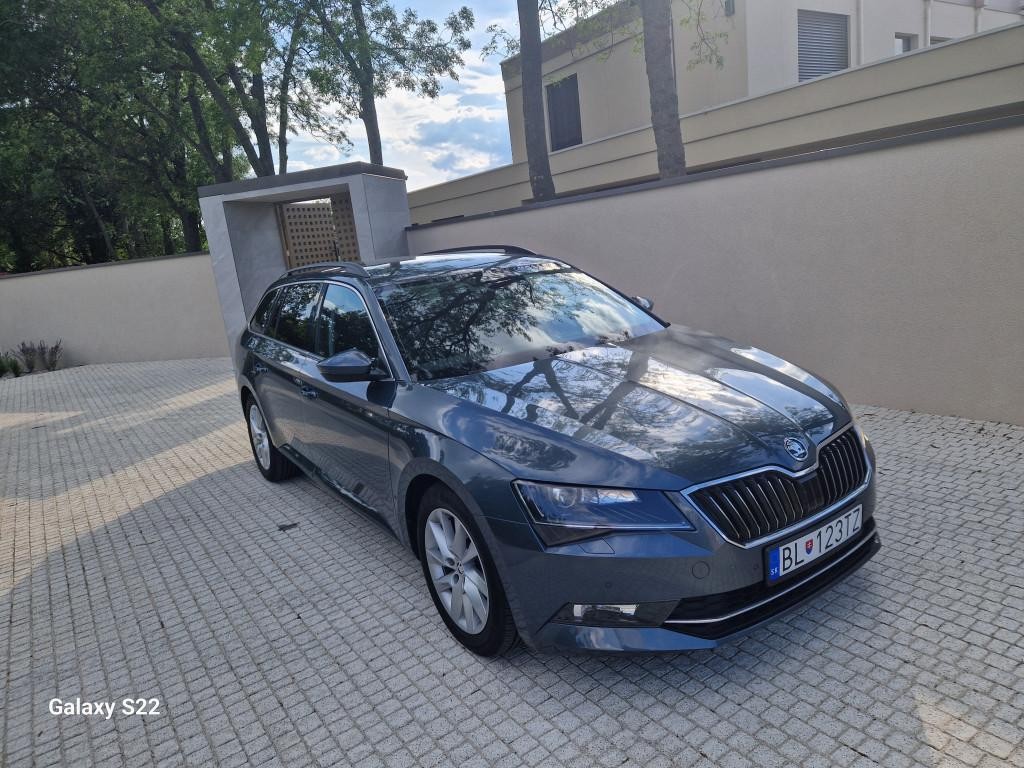 Škoda Superb Combi 2.0 TDI Ambition DSG EU6