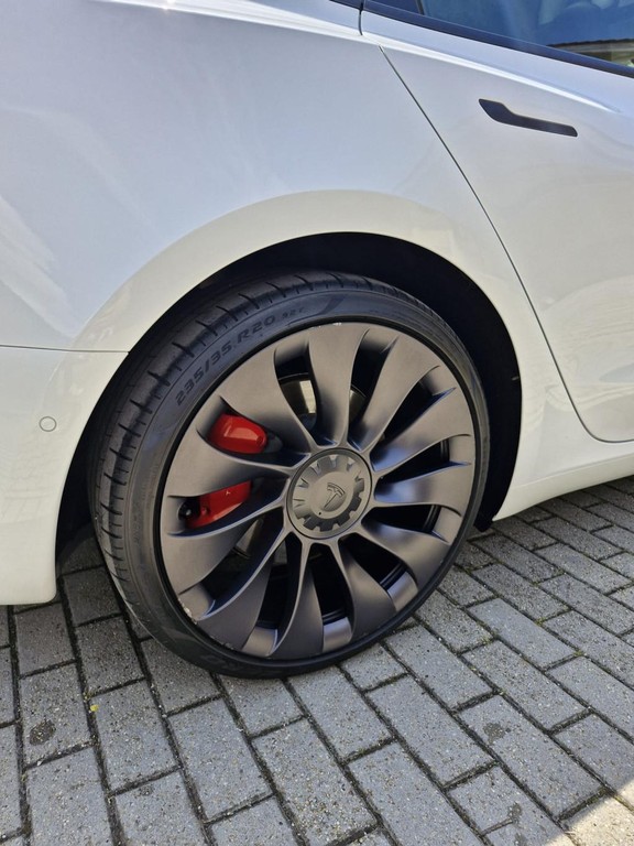 Tesla Model 3 Sedan 393kw Automat