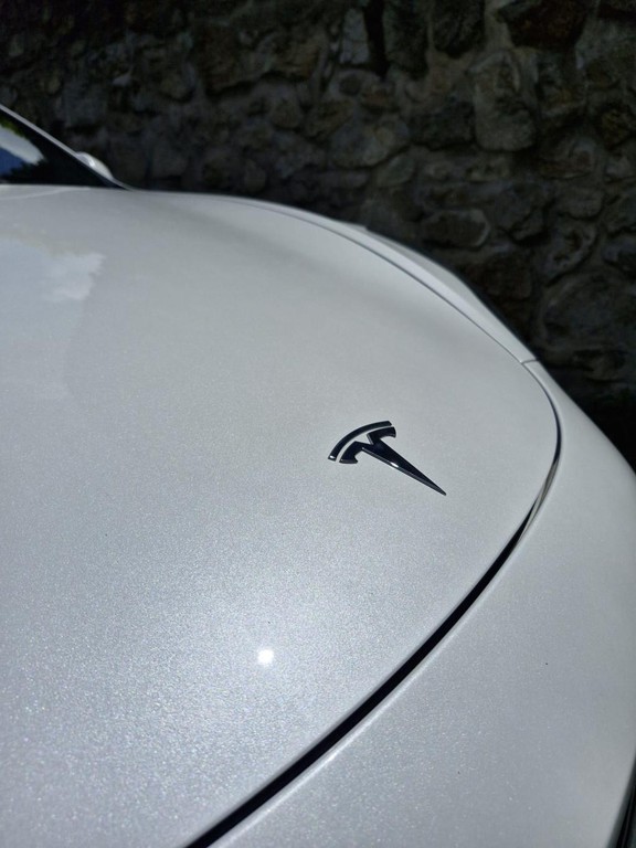 Tesla Model 3 Sedan 393kw Automat