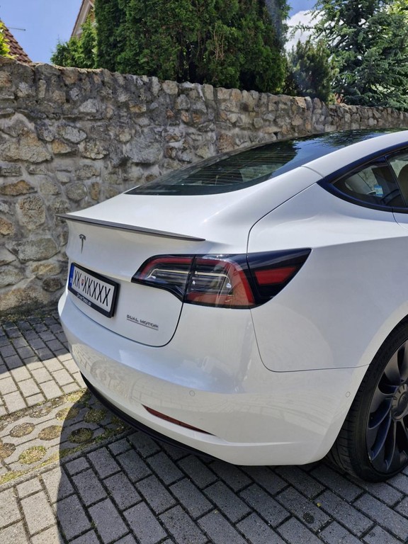 Tesla Model 3 Sedan 393kw Automat