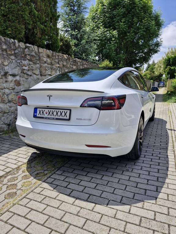 Tesla Model 3 Sedan 393kw Automat