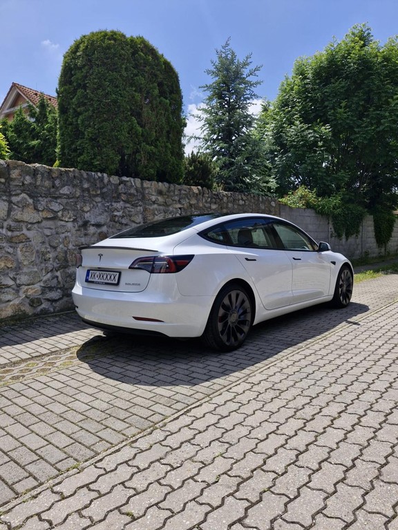 Tesla Model 3 Sedan 393kw Automat