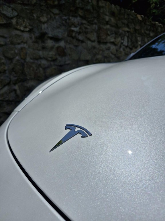 Tesla Model 3 Sedan 393kw Automat
