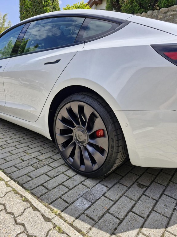 Tesla Model 3 Sedan 393kw Automat