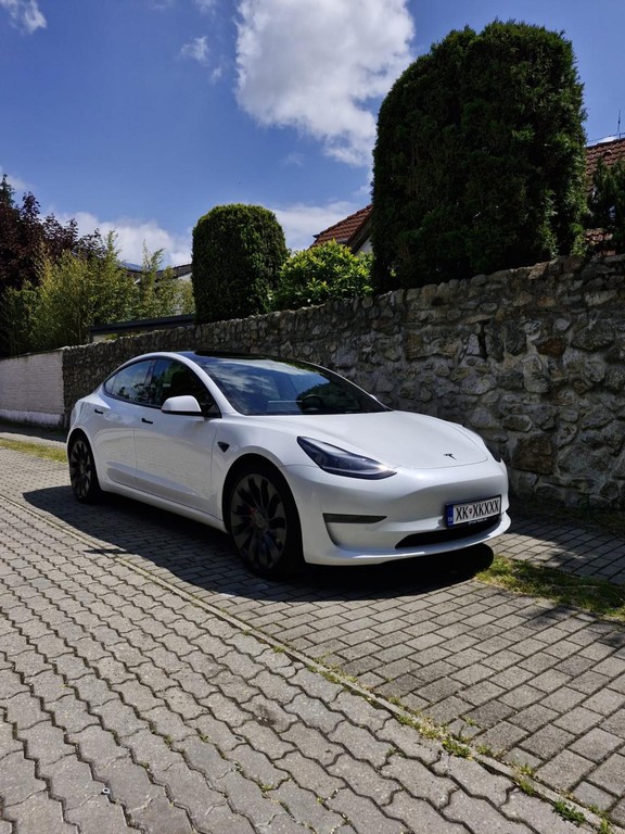 Tesla Model 3 Sedan 393kw Automat