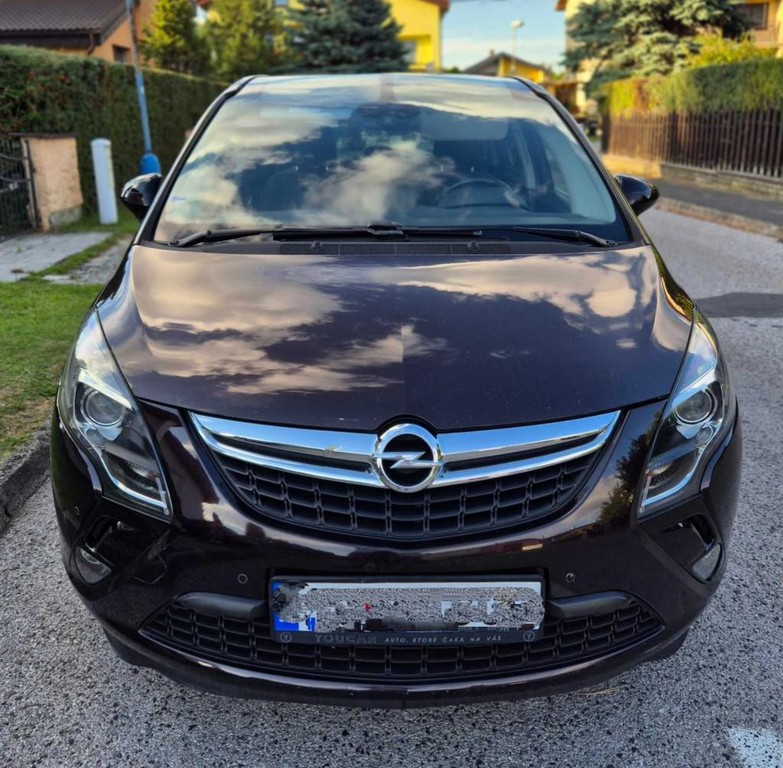Opel Zafira Mpv 121kw Manuál