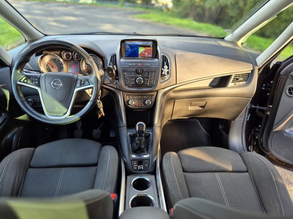 Opel Zafira Mpv 121kw Manuál