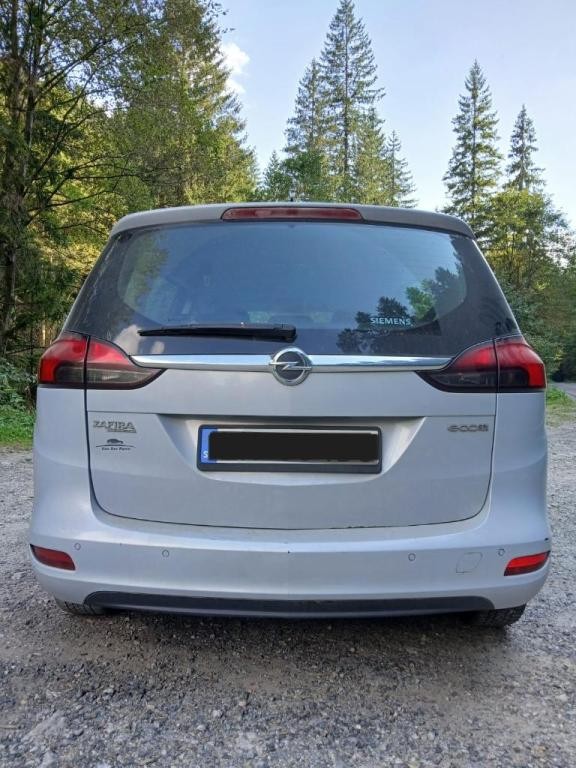 Opel Zafira Tourer Combi 100kw Manuál