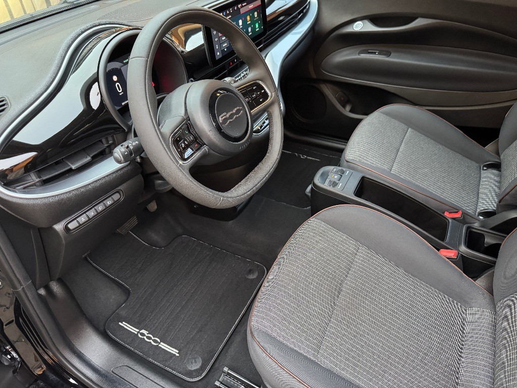 Fiat 500e Hatchback 87kw Automat
