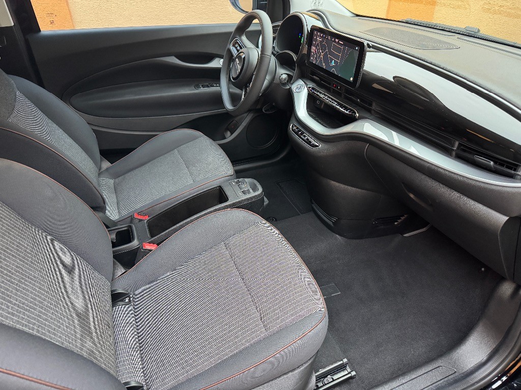 Fiat 500e Hatchback 87kw Automat
