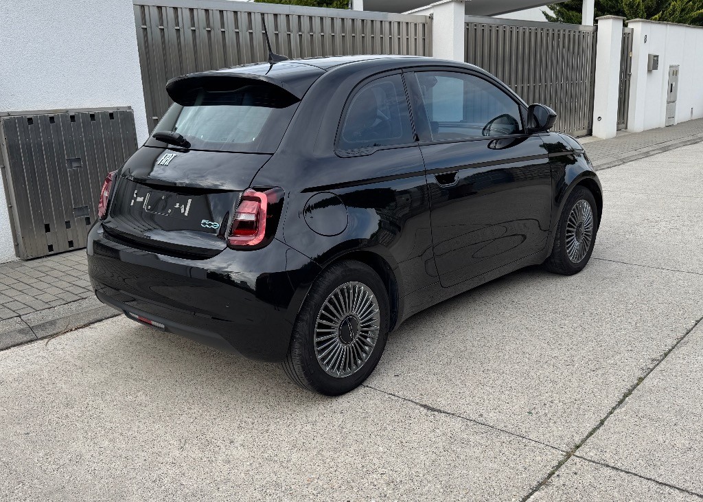 Fiat 500e Hatchback 87kw Automat