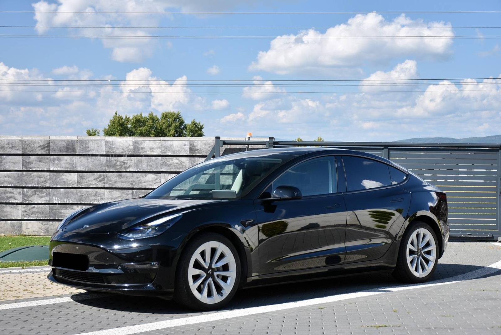 Tesla Model 3 LONG RANGE 75 KWH DUAL MOTOR 4x4 - TEPELNÉ ČERPADLO