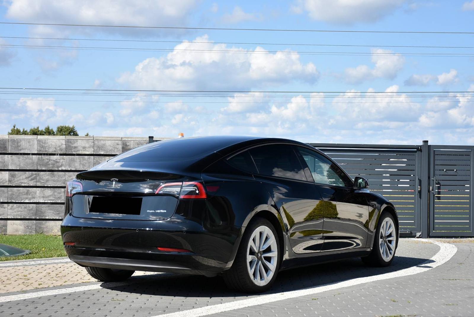 Tesla Model 3 LONG RANGE 75 KWH DUAL MOTOR 4x4 - TEPELNÉ ČERPADLO