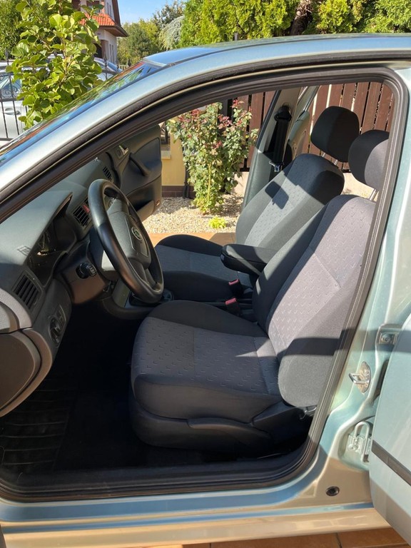 Škoda Octavia 1.6 TOUR