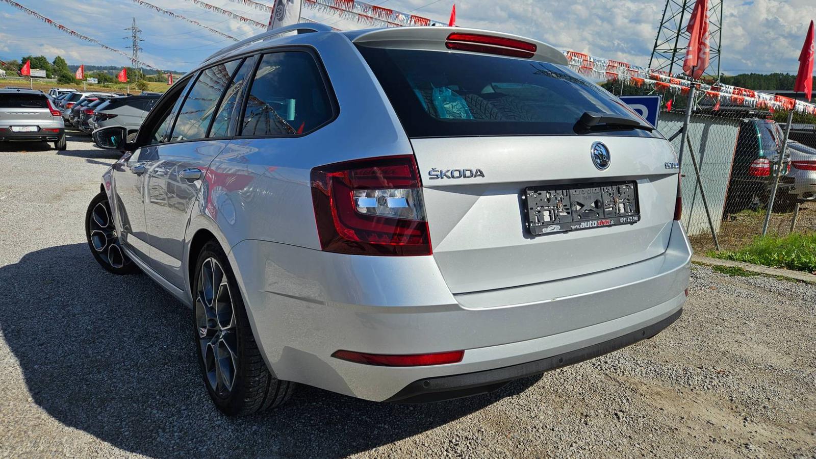 Škoda Octavia Combi 1.6 TDI 115k Drive DSG