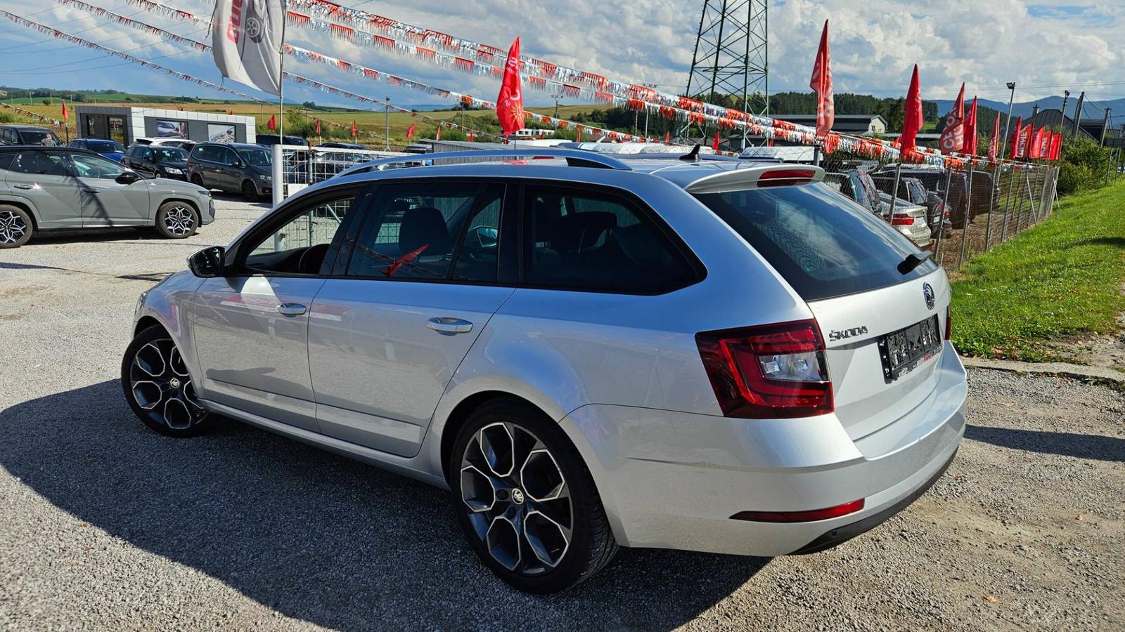 Škoda Octavia Combi 1.6 TDI 115k Drive DSG