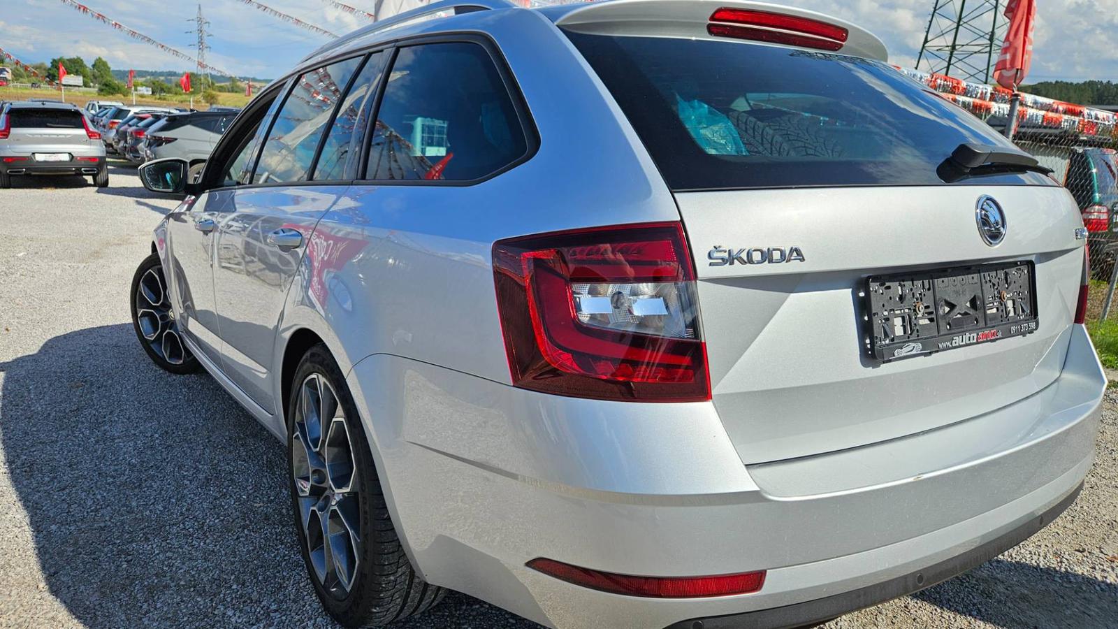 Škoda Octavia Combi 1.6 TDI 115k Drive DSG