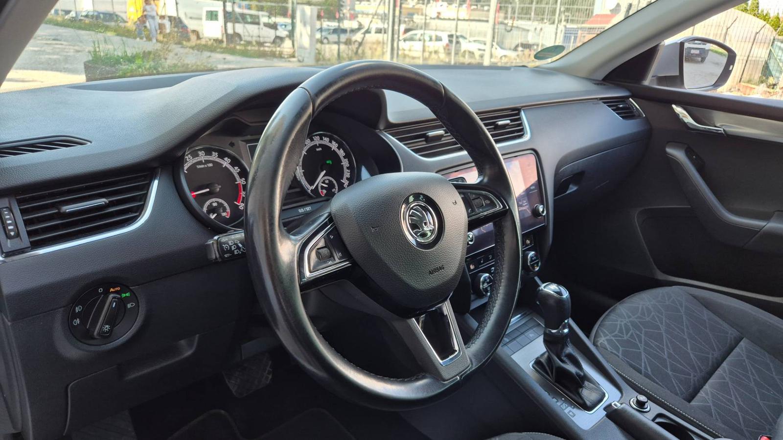 Škoda Octavia Combi 1.6 TDI 115k Drive DSG