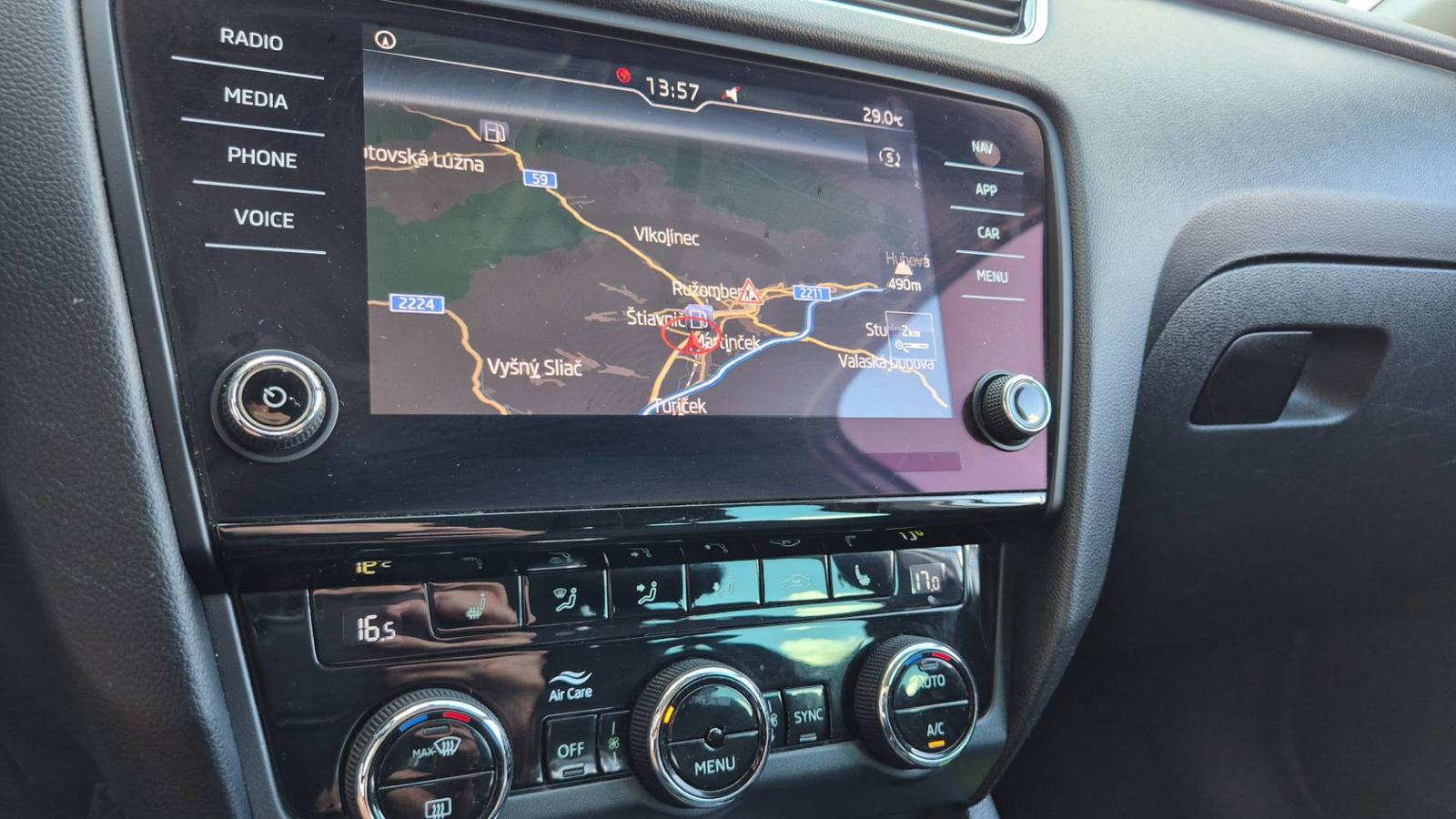 Škoda Octavia Combi 1.6 TDI 115k Drive DSG