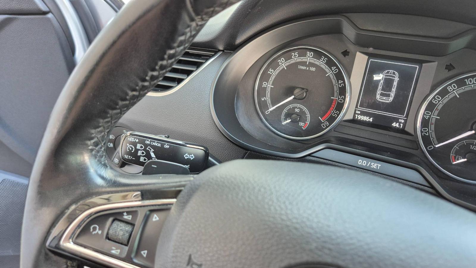Škoda Octavia Combi 1.6 TDI 115k Drive DSG