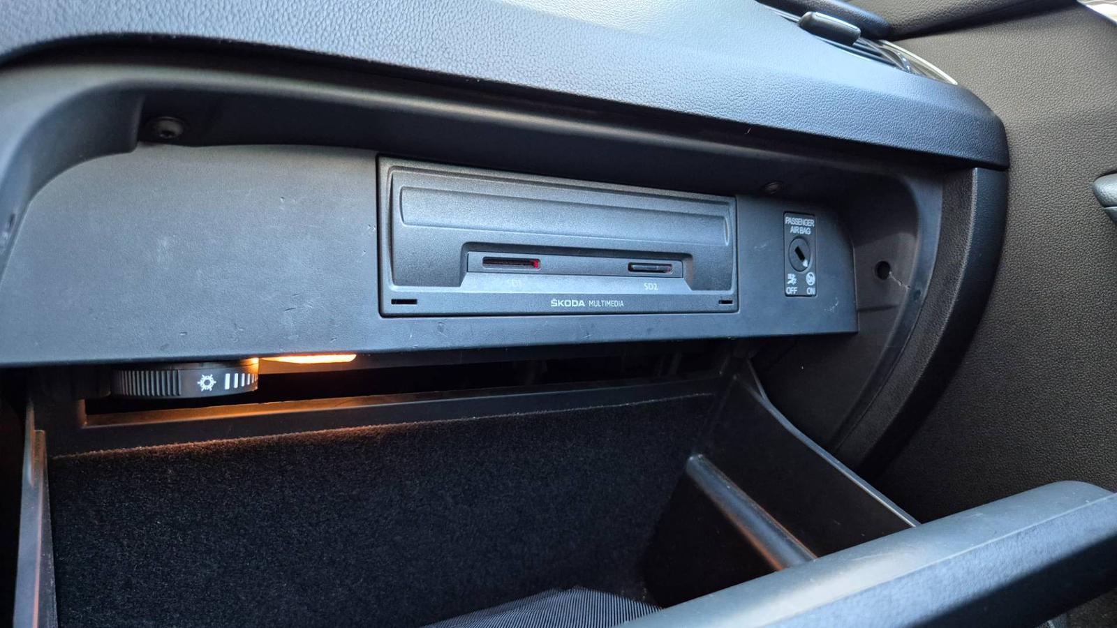 Škoda Octavia Combi 1.6 TDI 115k Drive DSG