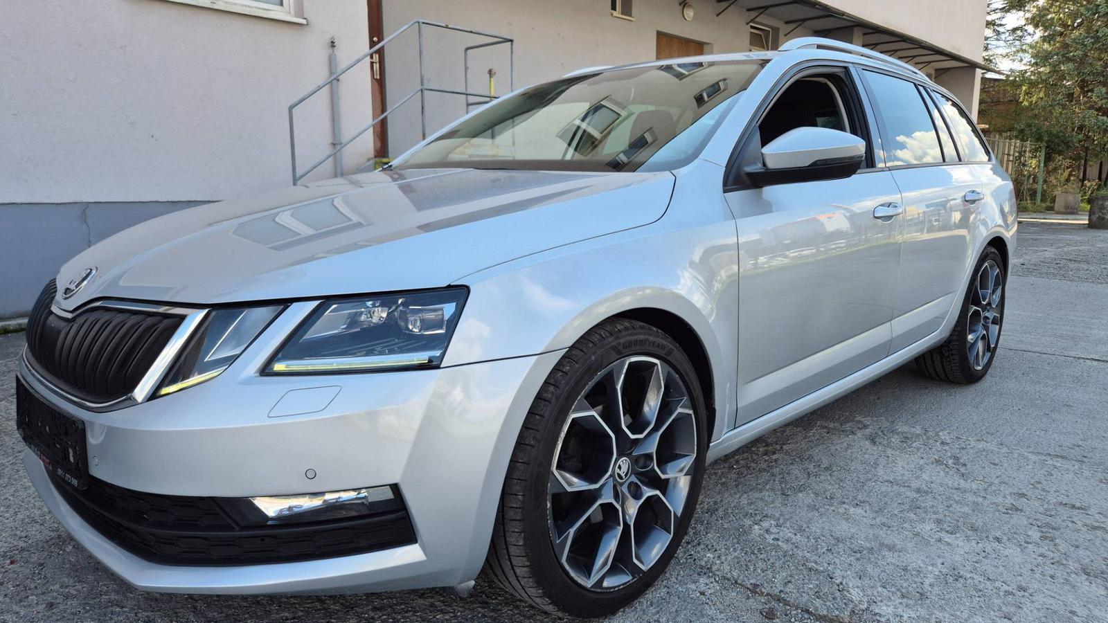 Škoda Octavia Combi 1.6 TDI 115k Drive DSG