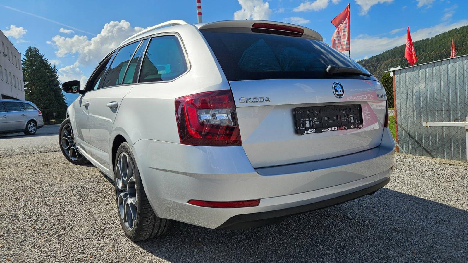Škoda Octavia Combi 1.6 TDI 115k Drive DSG