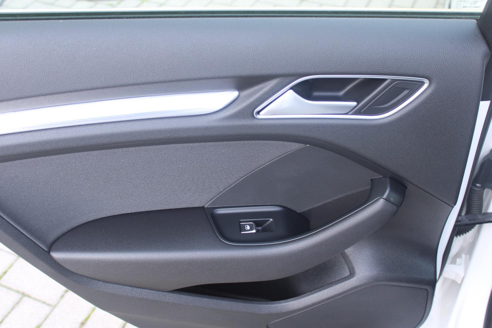 Audi A3 Sportback 1,5 TFSi 110 kW S TRONIC ACTIVE SPORT