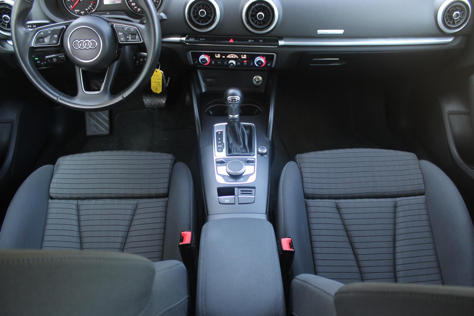 Audi A3 Sportback 1,5 TFSi 110 kW S TRONIC ACTIVE SPORT