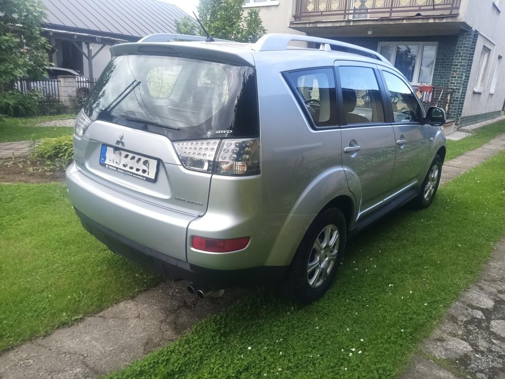 Mitsubishi Outlander 2.0 DI-D Intense