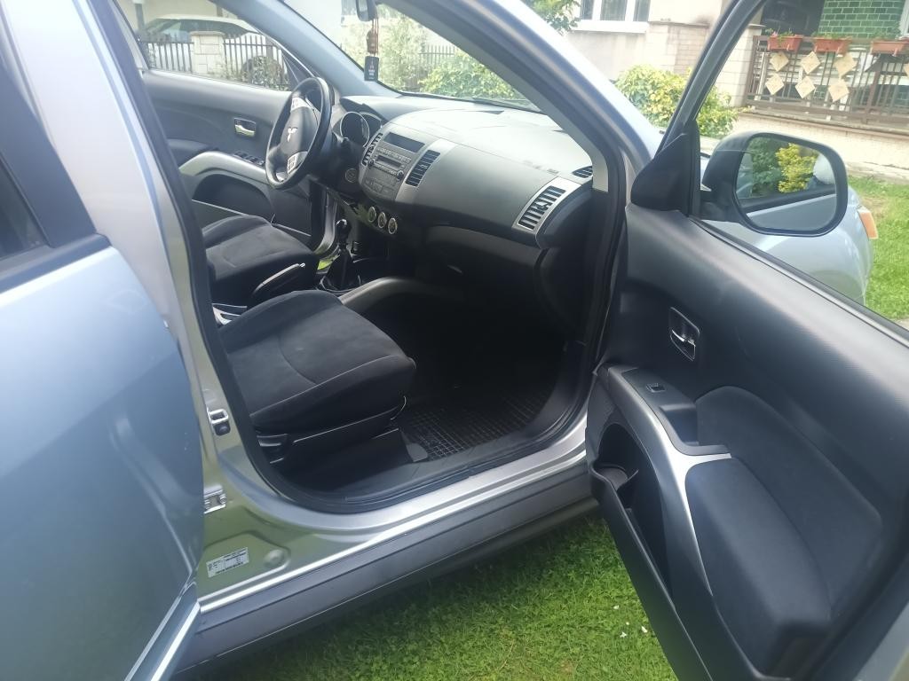 Mitsubishi Outlander 2.0 DI-D Intense