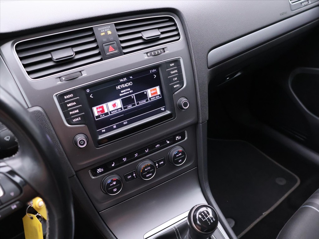 Volkswagen Golf 1.2 TSi R-Line