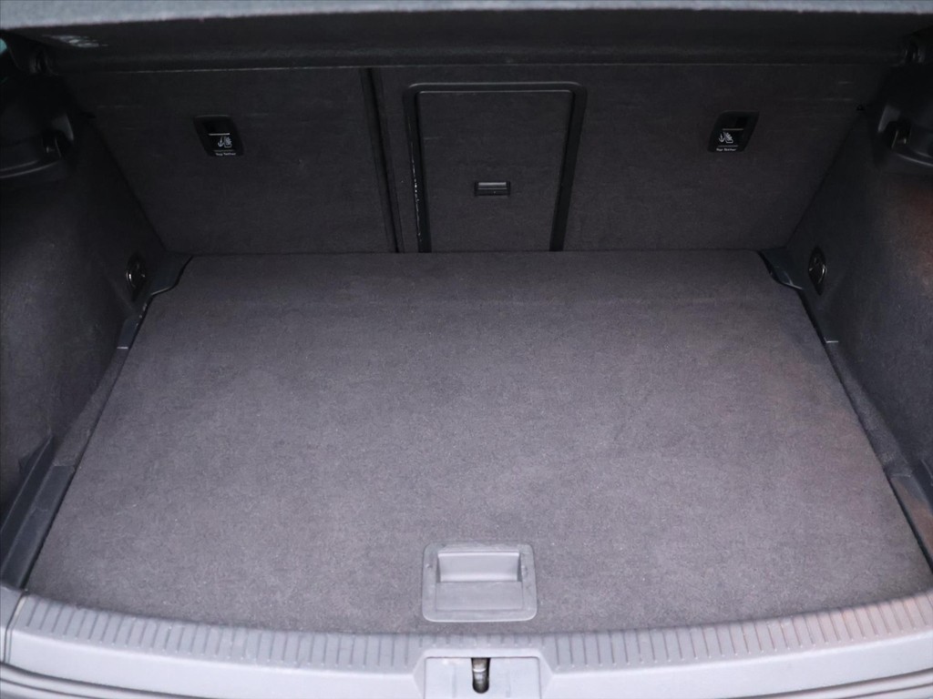 Volkswagen Golf 1.2 TSi R-Line
