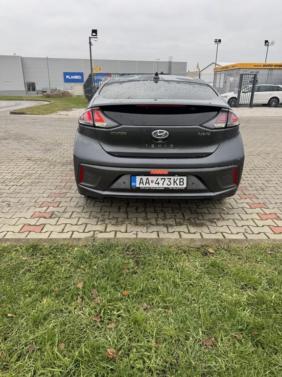 Hyundai Ioniq 1.6 GDi HEV Style