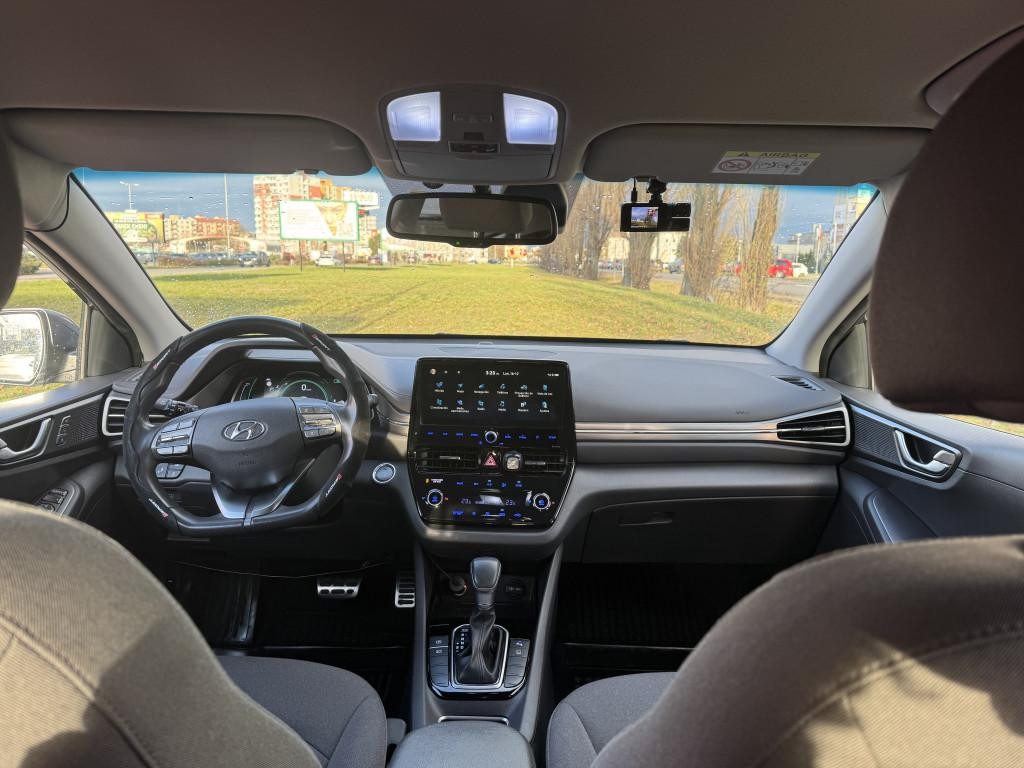 Hyundai Ioniq 1.6 GDi HEV Style