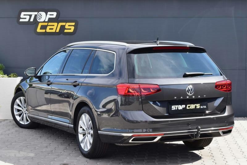 Volkswagen Passat Variant 1.5 TSI 110kW DSG*TAŽNÉ*KAMERA