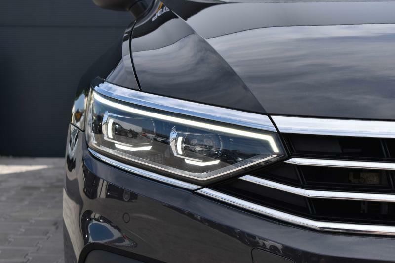 Volkswagen Passat Variant 1.5 TSI 110kW DSG*TAŽNÉ*KAMERA