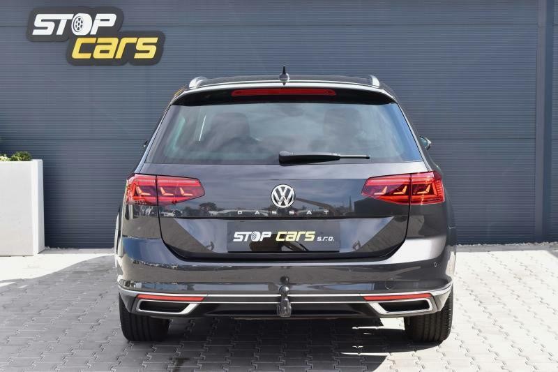 Volkswagen Passat Variant 1.5 TSI 110kW DSG*TAŽNÉ*KAMERA