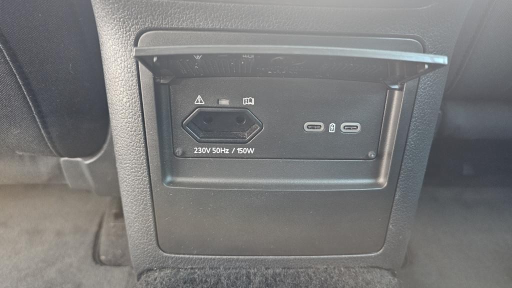 Škoda Superb Combi 2.0 TDI SCR Style DSG