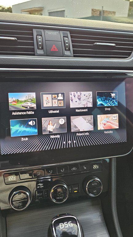 Škoda Superb Combi 2.0 TDI SCR Style DSG